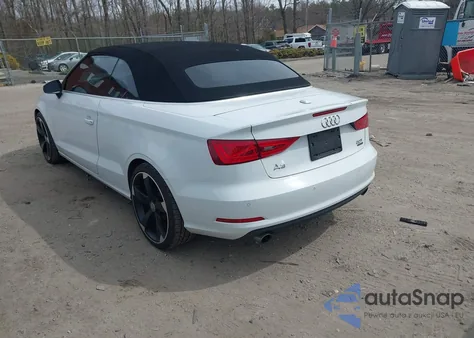 2015 Audi A3 2.0T Premium z USA, uszkodzony, nr VIN WAU3FLFF6F1129871